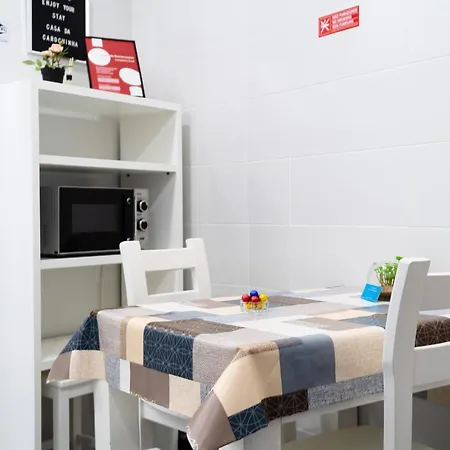 アパート Casa Da Carochinha ナザレ